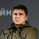 Подоляк объявил, что Украина изменит подход к мобилизации