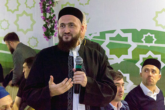 Камиль Самигуллин, митрополит Феофан и Ицхак Горелик приняли участие в разговении месяца Рамадан