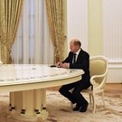 Шольц заявил, что они с Макроном хотят дождаться «правильного момента» для разговора с Путиным