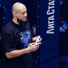 Первый российский чемпион UFC: «Любят у нас татары своих «чушпанить»!»