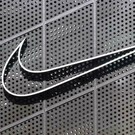 Nike закрывает все магазины в России