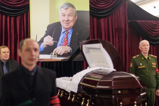 В Нижнекамске простились с Николаем Зеленовым