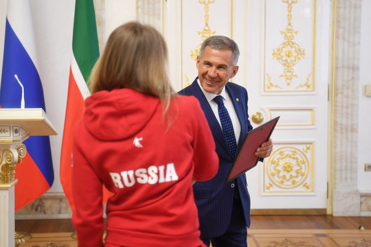 Минниханов наградил победителей зимней Универсиады