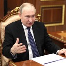 «Владимир Владимирович, мы с вами всегда!»: Путин вышел к жителям Якутска