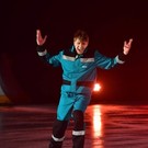 Алексей Ягудин выступил в Нижнекамске в костюме рабочего СИБУРа