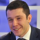 Российский губернатор пожаловался, что ему не хватает денег на новую машину
