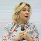 «Главарь киевского режима»: Захарова обозначила позицию России по статусу Зеленского