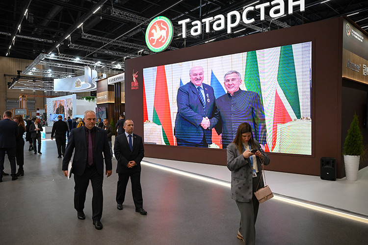 «Мы хоть и единое государство, но есть ряд моментов»: что Татарстан показал на «Иннопроме» в Минске?