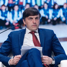 В минпросвещения РФ прояснили законопроект о запрете смартфонов в школах