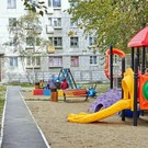 «Это моя собственность!»: в Челнах женщина выгнала скейтбордиста с детской площадки