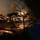 В Татарстане двое погибли в сгоревшем дотла коттедже