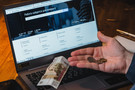 СМИ: В России могут поднять цены на домашний интернет и ТВ