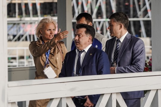 Кто пришел на церемонию закрытия WorldSkills на «Казань Арене»