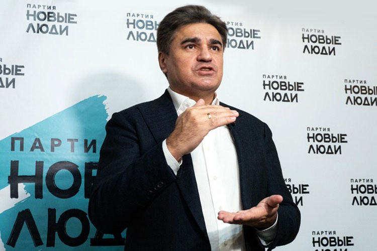 Алексей Нечаев: «Ты можешь не лезть в политику, но бизнес все равно отберут»