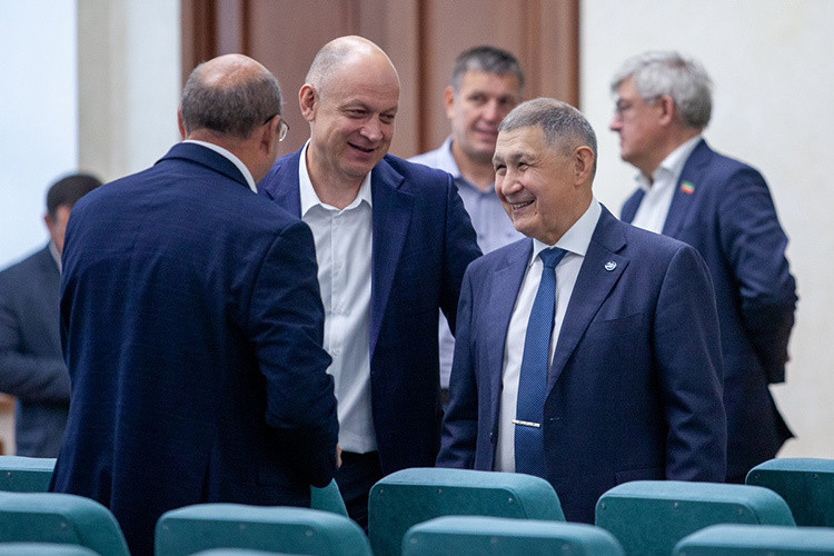 Рифкат Минниханов избран президентом Академии наук РТ