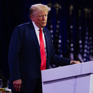 СМИ: В США два года ищут пропавшую при Трампе папку с разведданными о России