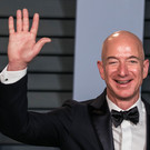 ​Основатель Amazon Безос объявил об уходе с поста гендиректора компании