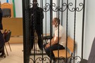 Подозреваемый в убийстве Деданина отказался общаться со СМИ. Адвокат попросил поместить его под домашний арест