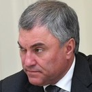 Володин: «Нельзя разделять военнослужащих и бойцов ЧВК, когда речь идет о героях, погибших за Родину»