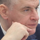 В Госдуме предложили разрешить отзывать у мигрантов сертификаты о владении русским языком