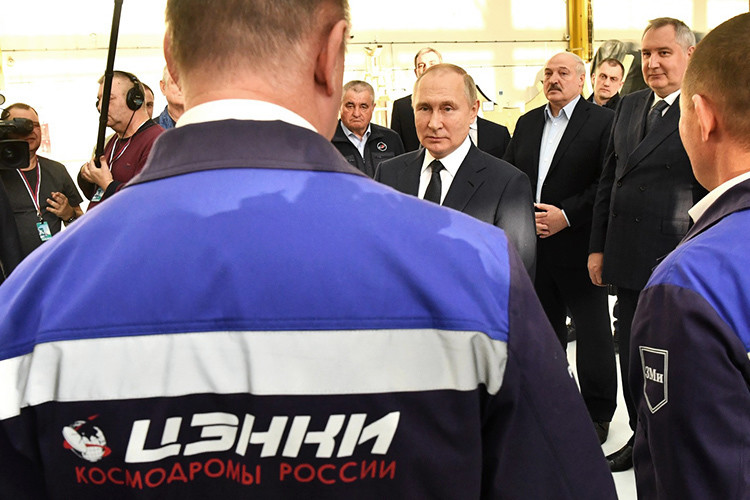 Главное к 18:00: Путин заявил, что переговоры с Киевом вернулись в тупик, а Лукашенко передал ему доказательства провокаций в Буче