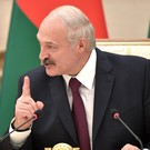 Лукашенко утвердил поправки о гарантиях для уходящего президента Беларуси 