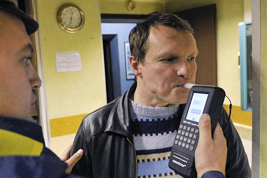 «Стоит один раз попасться в нетрезвом виде – немедленно увольняем»