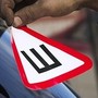 Медведев разрешил водителям не устанавливать знак «Шипы» на машины