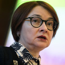 Набиуллина объяснила конспирологам значение своих брошек 