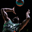 УНИКС выиграл у «Енисея» и остался на втором месте