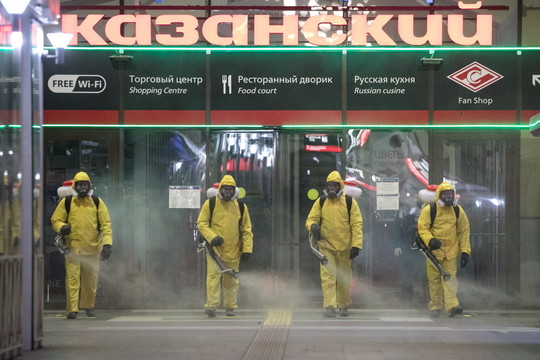 Будни Казанского вокзала в Москве