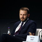 Орешкин: доллар «рано или поздно» перестанет расти