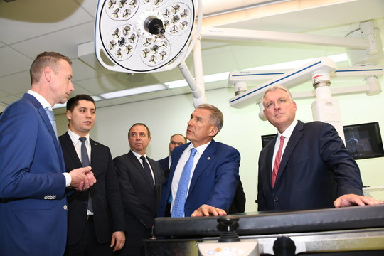 Минниханов посетил инновационный центр Philips в Нидерландах