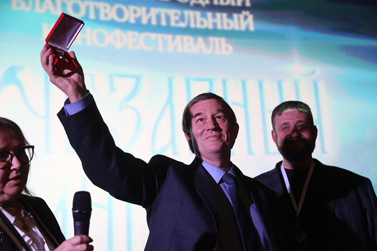 В рамках благотворительного кинофестиваля «Лучезарный ангел» прошел показ фильма «Святитель»