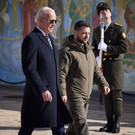 Politico: Между Вашингтоном и Киевом растут разногласия из-за конфликта на Украине