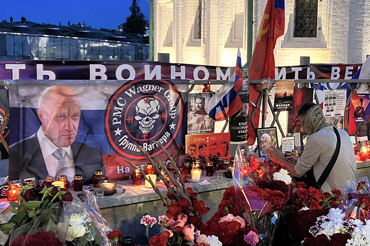 Главное к 18:00: Пригожина тайно похоронили в Петербурге, ребенок погиб при обстреле в Брянской области