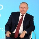 Кремль анонсировал участие Путина в пленарке ВЭФ: «Будут весьма насыщенные дни»