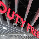 Умер раздавший все свое состояние сооснователь Duty Free