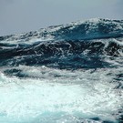 В Крыму начался мощный шторм – людей эвакуируют из прибрежных зон