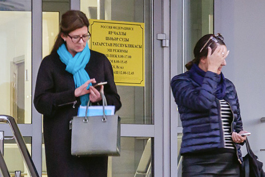 Аукционистка против СМИ: менеджер КАМАЗа хочет навариться на своем уголовном деле?