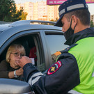 Россиянам продлят срок действия водительских прав, которые подлежат замене
