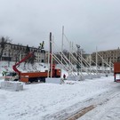 Парк «Черное озеро» в Казани начали готовить к Новому году