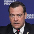 Медведев заявил о возможном отключении России от глобальной сети