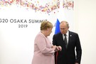 Меркель растерялась на встрече с Путиным