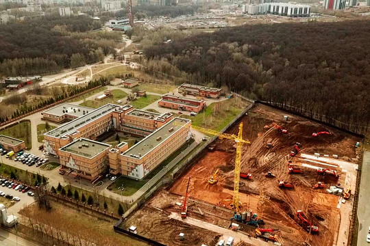 В Казани приступили к строительству запасного госпиталя для больных коронавирусом