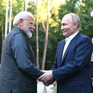 Использование платежных систем и расширение торговли: главное со встречи Путина и Моди
