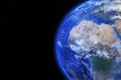 Российский космонавт заснял неизвестные объекты над Землей