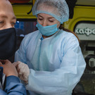 Названо единственное пожизненное противопоказание к вакцинации от COVID-19