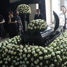 В Москве проходит прощание с Шатуновым