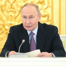 Путин – Мантурову об МСЗ в Татарстане и Подмосковье: «Где заводы? Где деньги? Что там происходит?»